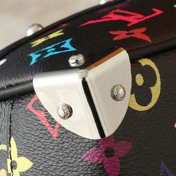 Bolsa de ombro compacta com monograma