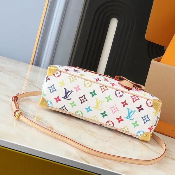 Bolsa de ombro compacta com monograma