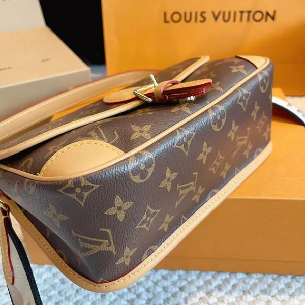 Bolsa de ombro com fivela Heritage
