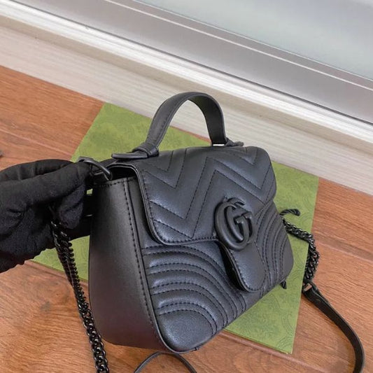 Luxe Curve Leather Purse