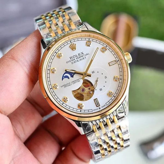 Royal Mechanical Timepiece