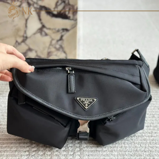 Bolsa estilo Pochete