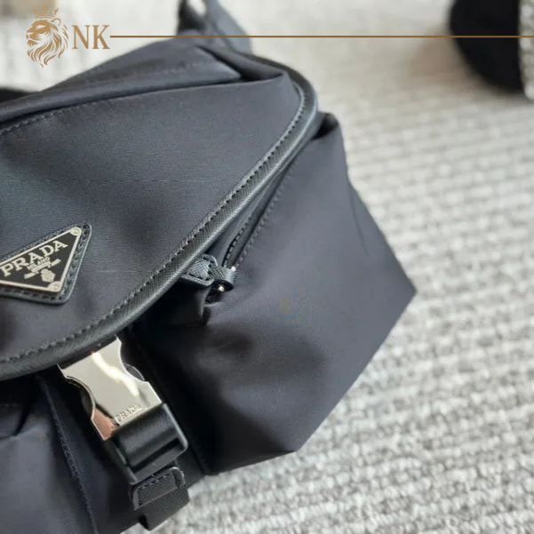 Bolsa estilo Pochete