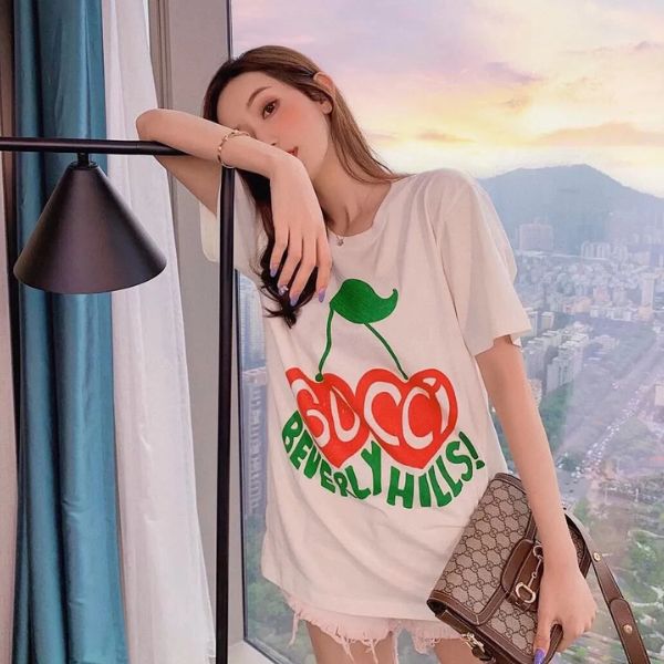 Camiseta Cherry Bloom 