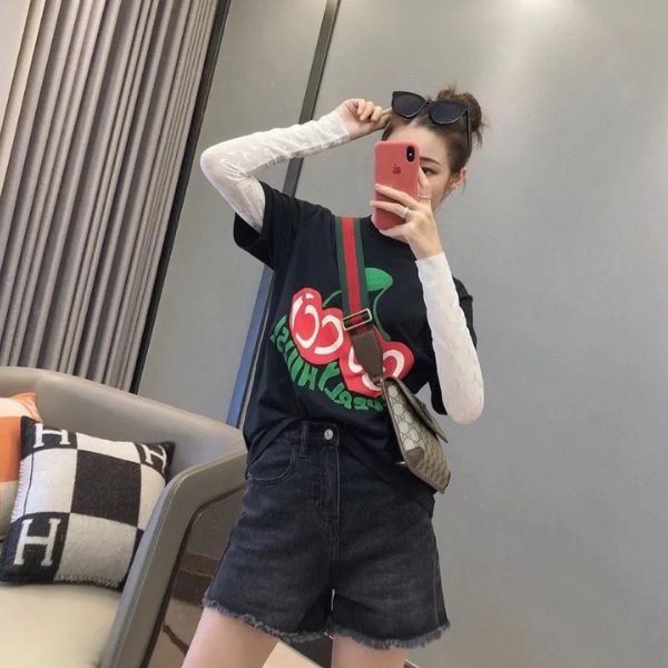 Camiseta Cherry Bloom 