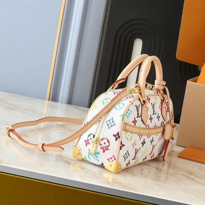Bolsa de ombro compacta com monograma