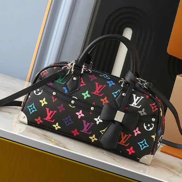 Bolsa de ombro compacta com monograma