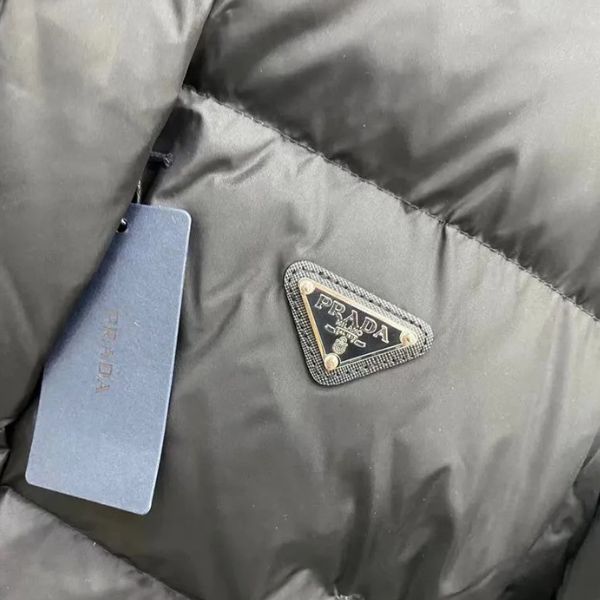 Jaqueta Puffer Down com Mangas Removíveis 