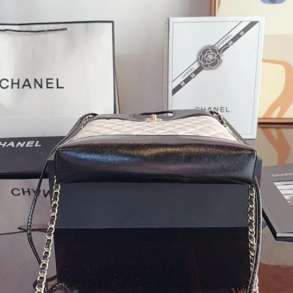Bolsa acolchoada elegante 