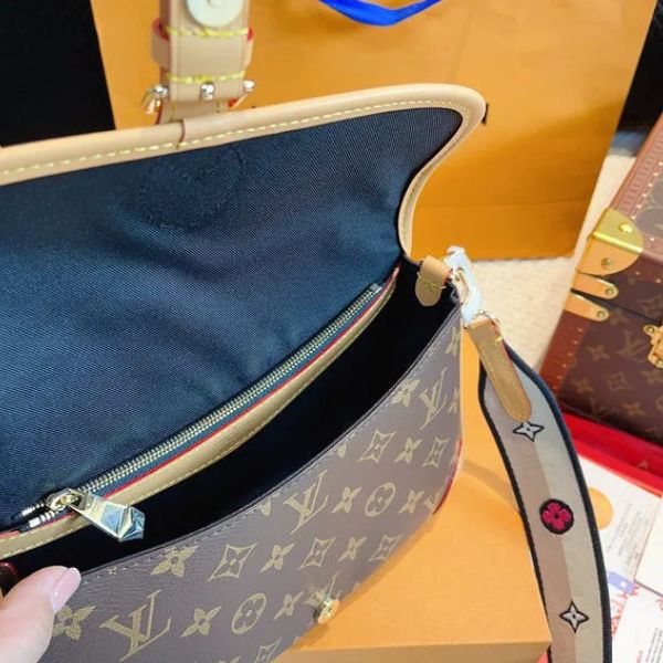 Bolsa de ombro com fivela Heritage
