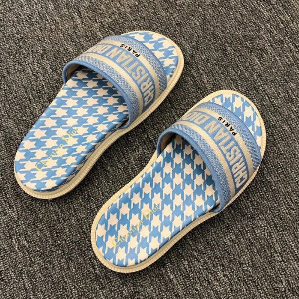 Escorregador Houndstooth Deluxe 