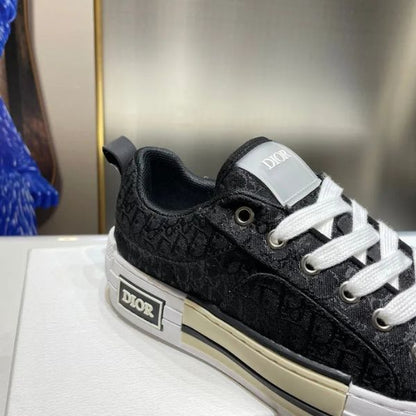 Tênis Monogram Texture Low 