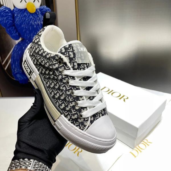 Tênis Monogram Texture Low 