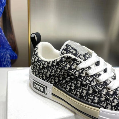 Tênis Monogram Texture Low 