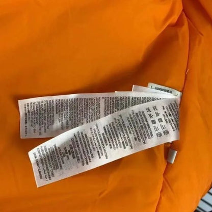 Colete acolchoado listrado vermelho 