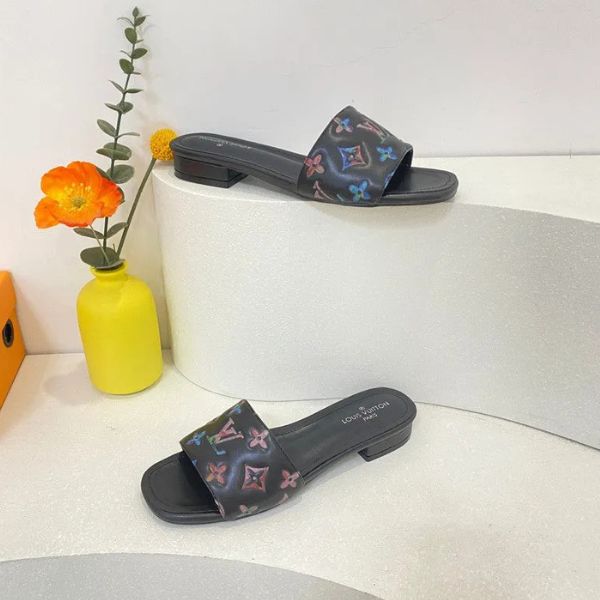 Slide Monograma Iridescente 