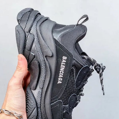 Tênis Chunky de Três Camadas