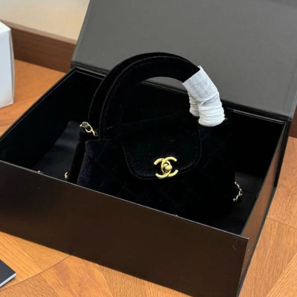 Bolsa de corrente com pingente